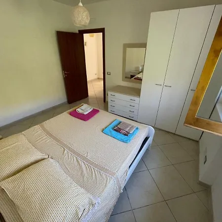 Del Capitano * Montecorice